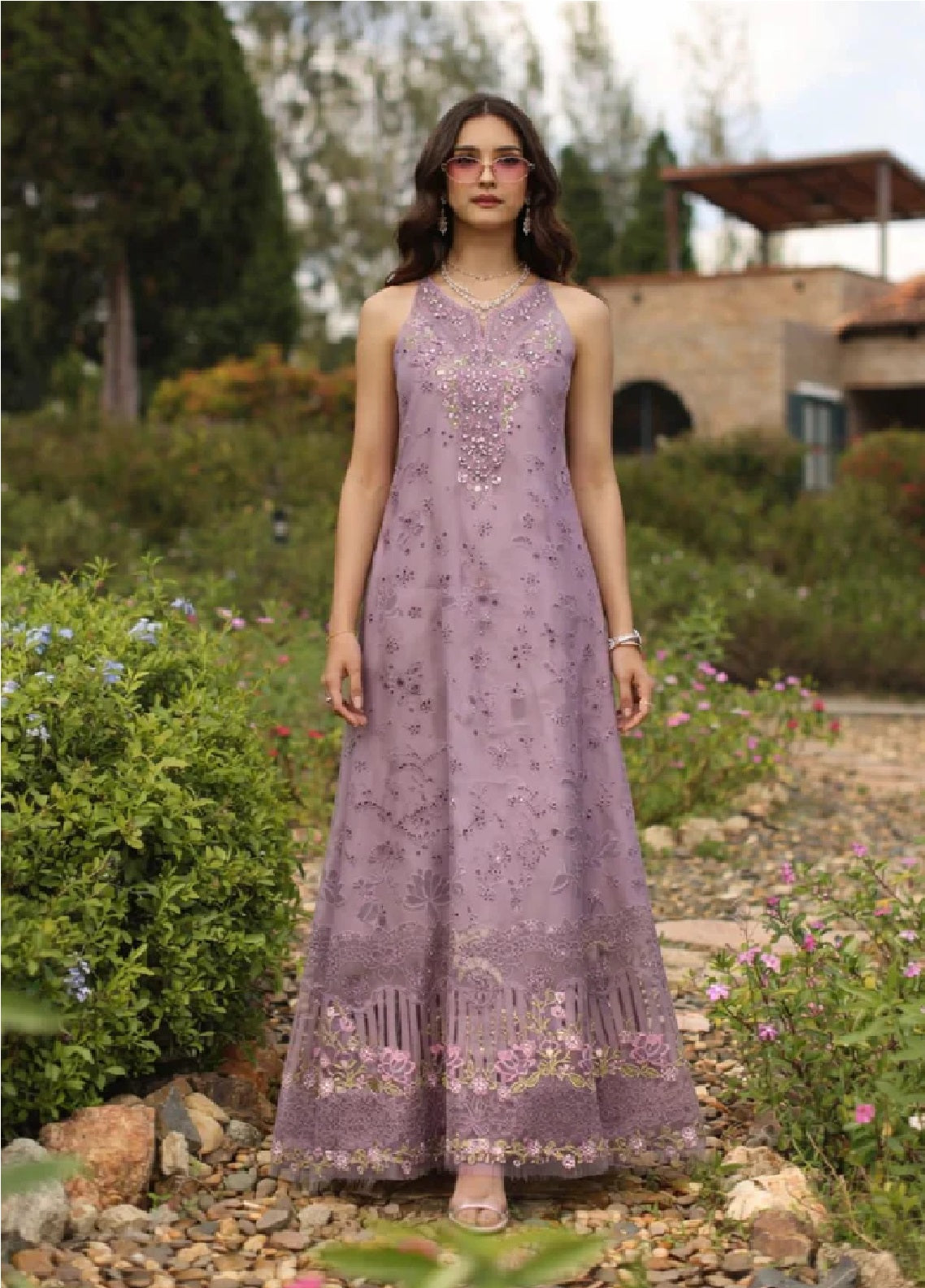 Noor By Saadia Asad Luxury Handwork Schiffli Lawn 3 Piece Unstitched Suit NSA26LEHSL D-9A VELISSE Noor By Saadia Asad Luxury Handwork Schiffli Lawn 3 Piece Unstitched Suit NSA26LEHSL D-9A VELISSE
