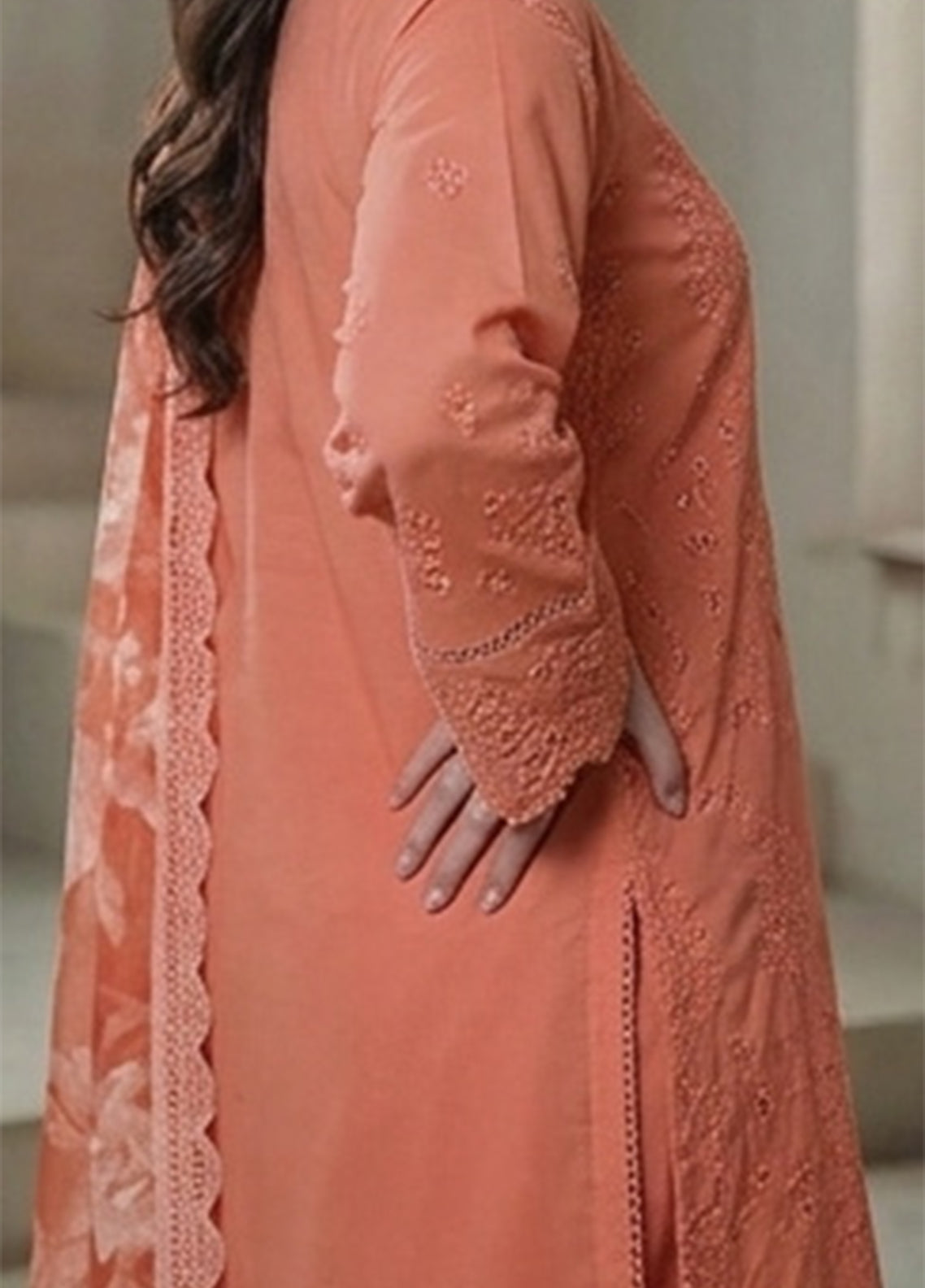 Noor Jahan By VS Textile Meenakari Embroidered Lawn 3 Piece Unstitched Suit VS26NJME D-527 Noor Jahan By VS Textile Meenakari Embroidered Lawn 3 Piece Unstitched Suit VS26NJME D-527