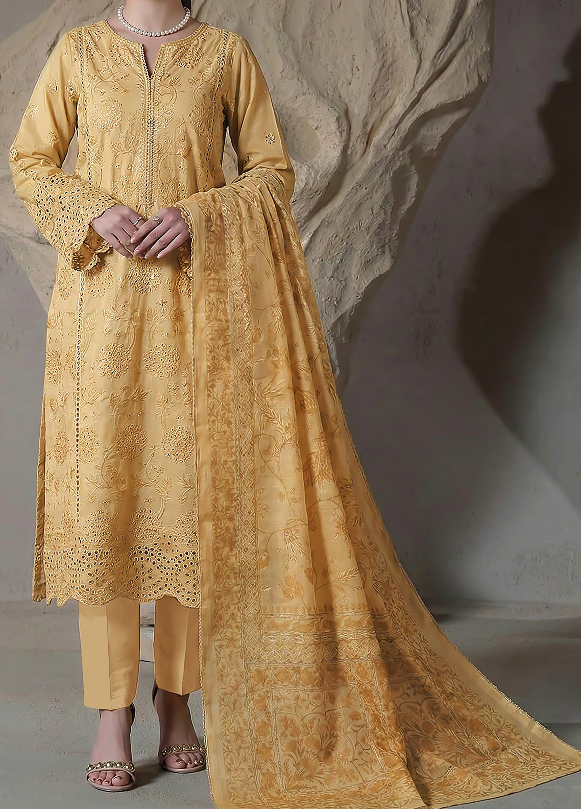 Noor Jahan By VS Textile Meenakari Embroidered Lawn 3 Piece Unstitched Suit VS26NJME D-528 Noor Jahan By VS Textile Meenakari Embroidered Lawn 3 Piece Unstitched Suit VS26NJME D-528