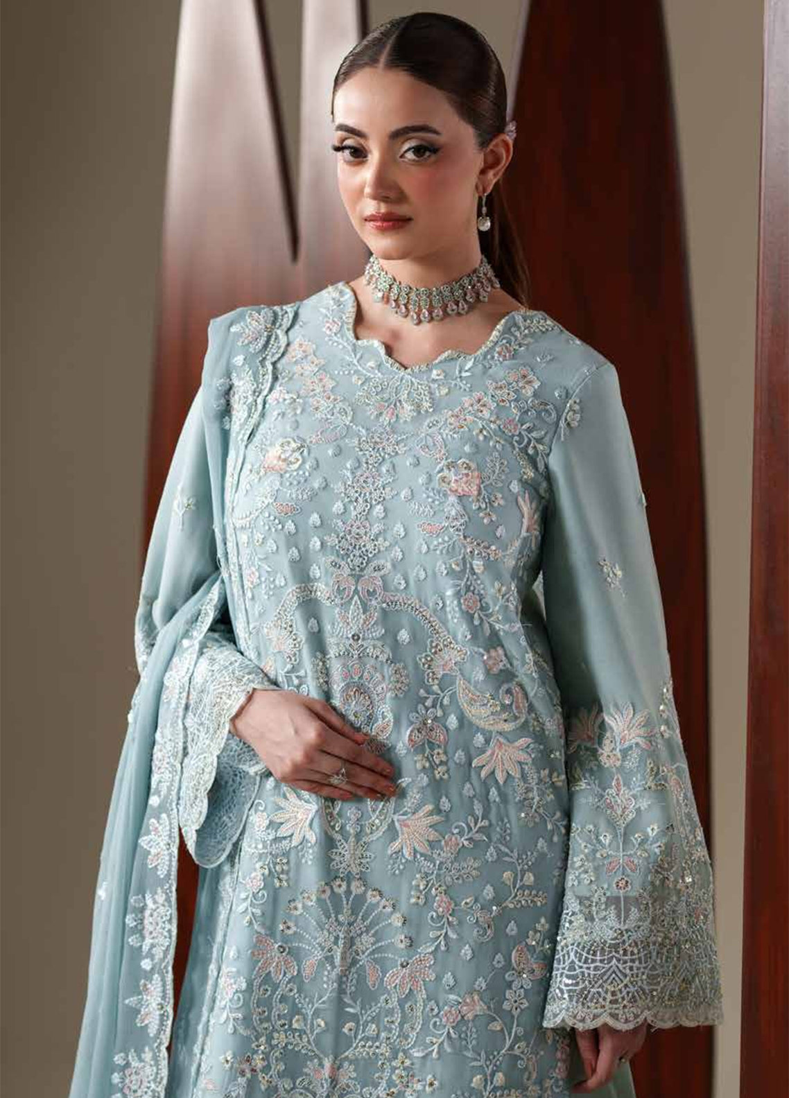 Nouvelle By Emaan Adeel Luxury Embroidered Chiffon 3 Piece Unstitched Suit EA26NLC D-ARIA Nouvelle By Emaan Adeel Luxury Embroidered Chiffon 3 Piece Unstitched Suit EA26NLC D-ARIA
