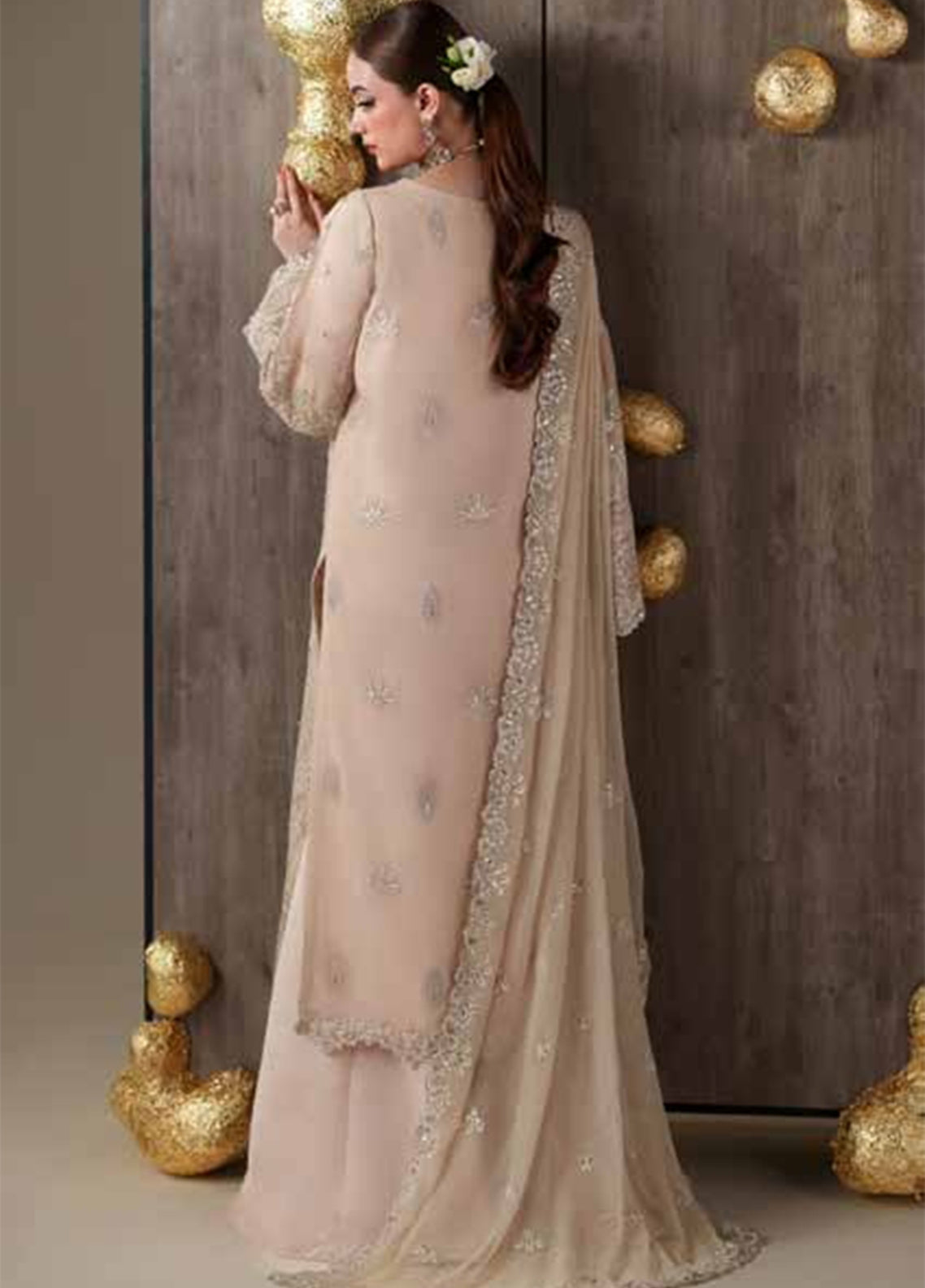 Nouvelle By Emaan Adeel Luxury Embroidered Chiffon 3 Piece Unstitched Suit EA26NLC D-CAMALLIE Nouvelle By Emaan Adeel Luxury Embroidered Chiffon 3 Piece Unstitched Suit EA26NLC D-CAMALLIE