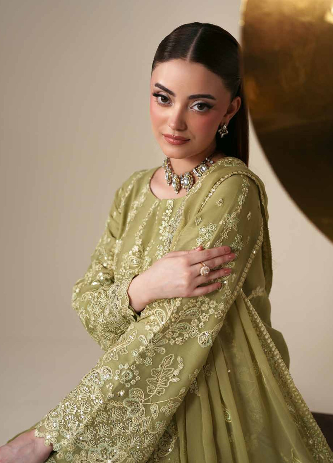 Nouvelle By Emaan Adeel Luxury Embroidered Chiffon 3 Piece Unstitched Suit EA26NLC D-NOLA Nouvelle By Emaan Adeel Luxury Embroidered Chiffon 3 Piece Unstitched Suit EA26NLC D-NOLA