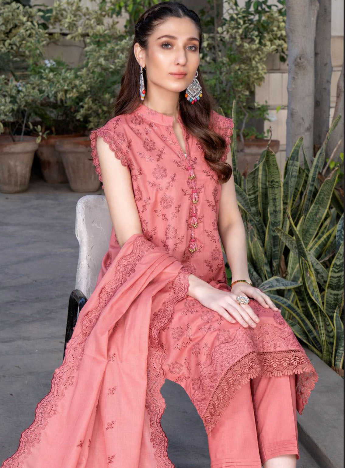 Nova By MR Textile Embroidered Chikankari Lawn Suits Unstitched 3 Piece - MRT24NL 01 Nova By MR Textile Embroidered Chikankari Lawn Suits Unstitched 3 Piece - MRT24NL 01