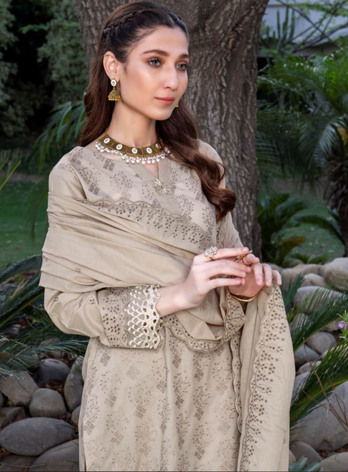 Nova By MR Textile Embroidered Chikankari Lawn Suits Unstitched 3 Piece - MRT24NL 02 Nova By MR Textile Embroidered Chikankari Lawn Suits Unstitched 3 Piece - MRT24NL 02