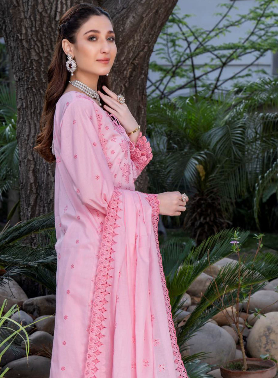 Nova By MR Textile Embroidered Chikankari Lawn Suits Unstitched 3 Piece - MRT24NL 03 Nova By MR Textile Embroidered Chikankari Lawn Suits Unstitched 3 Piece - MRT24NL 03
