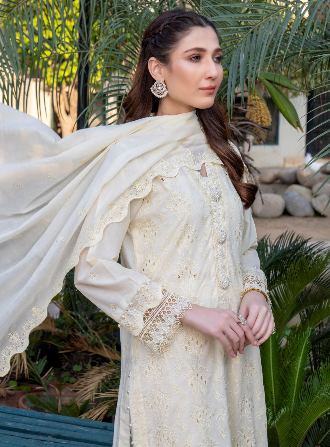 Nova By MR Textile Embroidered Chikankari Lawn Suits Unstitched 3 Piece - MRT24NL 06 Nova By MR Textile Embroidered Chikankari Lawn Suits Unstitched 3 Piece - MRT24NL 06