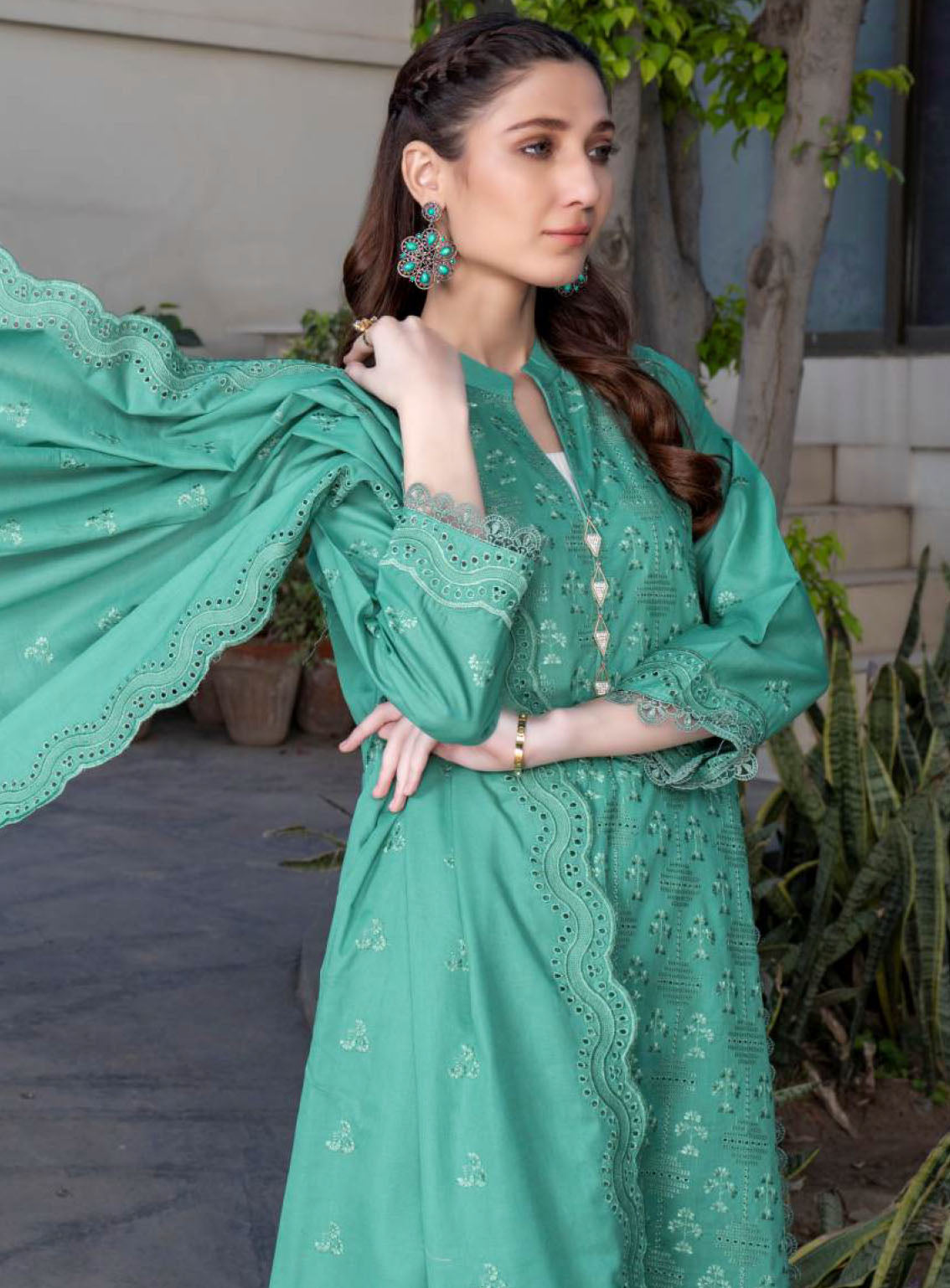 Nova By MR Textile Embroidered Chikankari Lawn Suits Unstitched 3 Piece - MRT24NL 07 Nova By MR Textile Embroidered Chikankari Lawn Suits Unstitched 3 Piece - MRT24NL 07