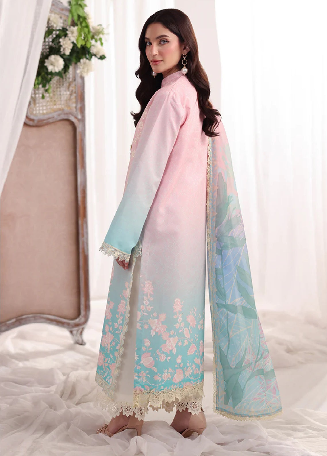 Nova By Rang Rasiya Embroidered Lawn 3 Piece Unstitched Suit RR26NSEE D-12 SERENE Nova By Rang Rasiya Embroidered Lawn 3 Piece Unstitched Suit RR26NSEE D-12 SERENE