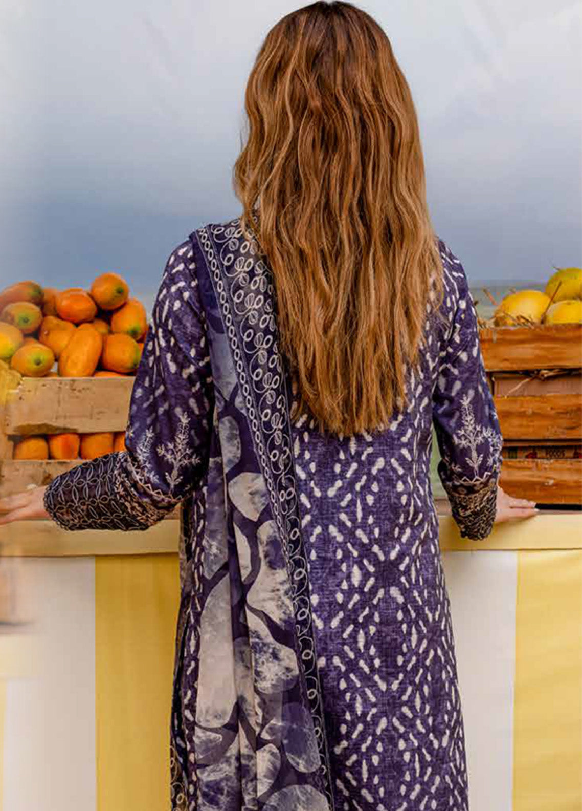 Nureh Embroidered Lawn Doriya Suits Unstitched 3 Piece - NU25GL NSG-182 Nureh Embroidered Lawn Doriya Suits Unstitched 3 Piece - NU25GL NSG-182