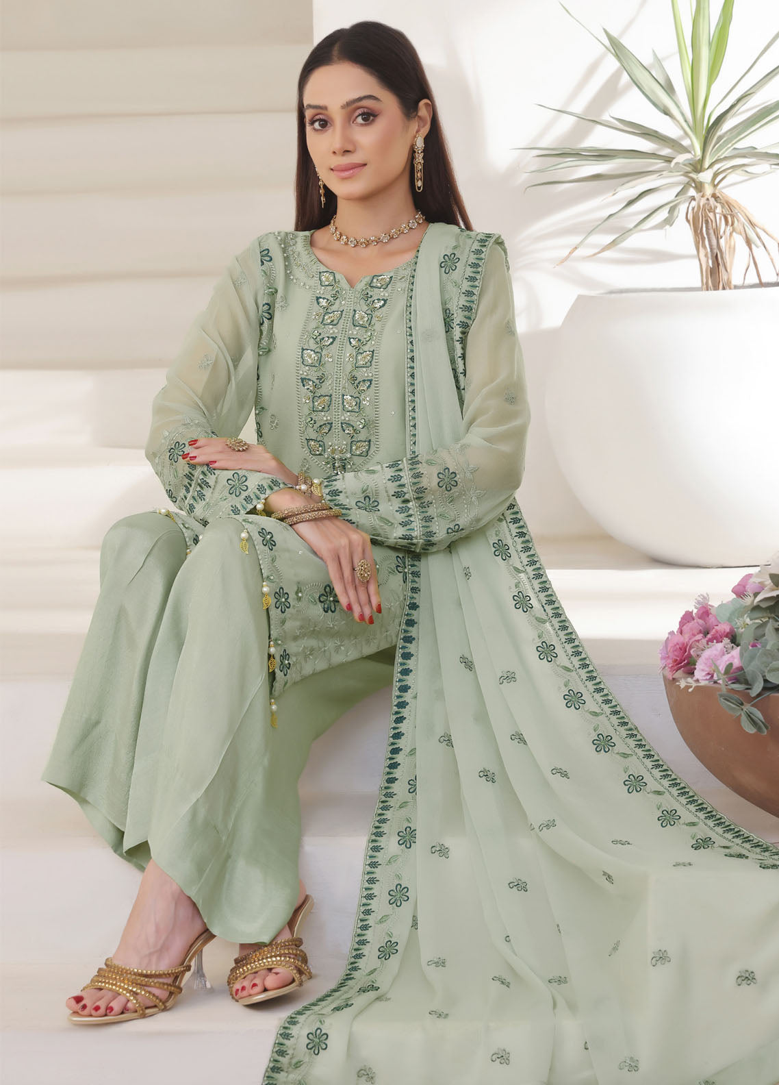 Nurin by Soghat Creation Embroidered Chiffon Suits Unstitched 3 Piece - SC25NC 04 Nurin by Soghat Creation Embroidered Chiffon Suits Unstitched 3 Piece - SC25NC 04