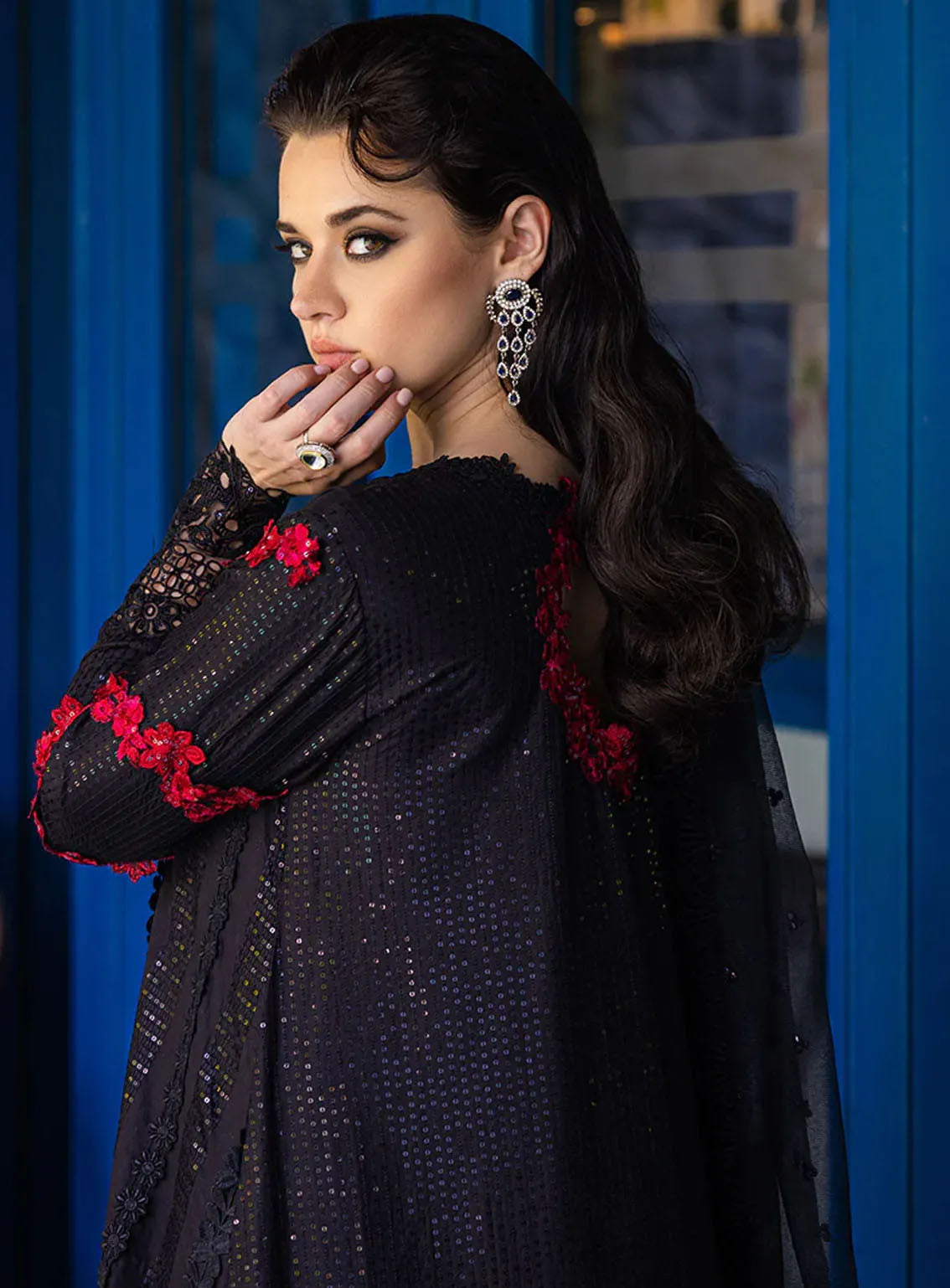 Orient Express By Mushq Embroidered Lawn Suits Unstitched 3 Piece - MQ24OE 04 EXOTICA Orient Express By Mushq Embroidered Lawn Suits Unstitched 3 Piece - MQ24OE 04 EXOTICA