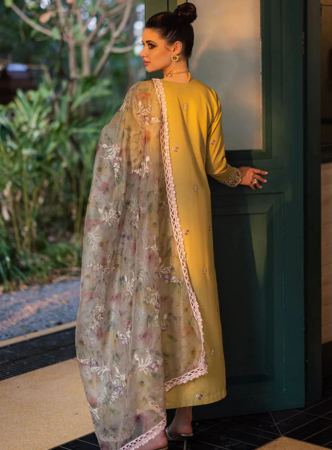 Orient Express By Mushq Embroidered Lawn Suits Unstitched 3 Piece - MQ24OE 07 DELICE Orient Express By Mushq Embroidered Lawn Suits Unstitched 3 Piece - MQ24OE 07 DELICE