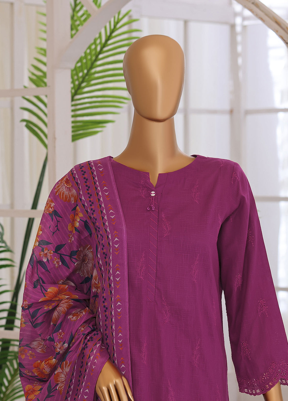 Oriental By HZ Textile Printkari Embroidered Lawn 3 Piece Unstitched Suit HZ26OPEV2 D-OPS-04 Oriental By HZ Textile Printkari Embroidered Lawn 3 Piece Unstitched Suit HZ26OPEV2 D-OPS-04