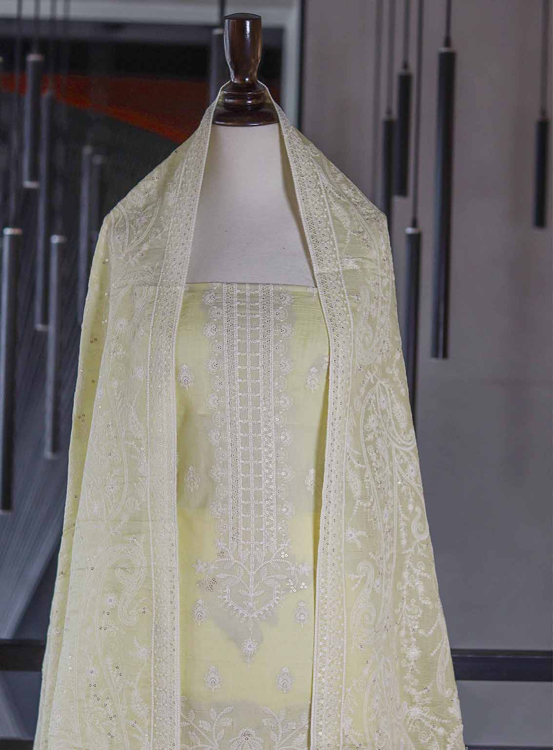 Oud By Royal Fashion Premium Embroidered Lawn Banarsi 3 Piece Unstitched Suit - RF25ZZOV51 OUD53 LEMON Oud By Royal Fashion Premium Embroidered Lawn Banarsi 3 Piece Unstitched Suit - RF25ZZOV51 OUD53 LEMON