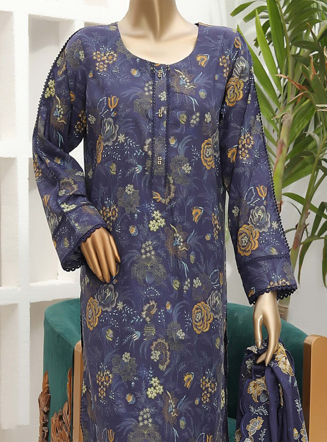 D#46 HZ Premium Dhagakari Lawn Thread Emb Dupatta Collection 923 D#46 HZ Premium Dhagakari Lawn Thread Emb Dupatta Collection 923