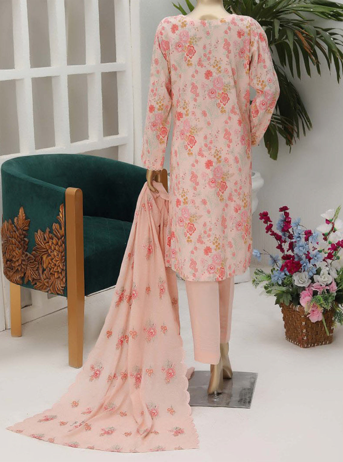 D#49 HZ Premium Dhagakari Lawn Thread Emb Dupatta Collection 923 D#49 HZ Premium Dhagakari Lawn Thread Emb Dupatta Collection 923