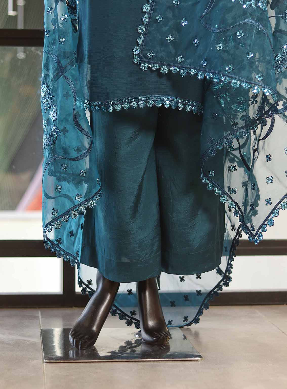 Paisley Khombi Embroidered Chiffon Suits Stitched 3 Piece - KB25FP 163 TEAL BLUE Paisley Khombi Embroidered Chiffon Suits Stitched 3 Piece - KB25FP 163 TEAL BLUE