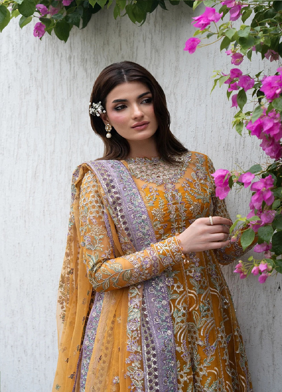 Pehli Nazar By Ayzel Festive Embroidered Organza 3 Piece Unstitched Suit AZL26PNF D-AYZ-0162 ZARAFSHAN Pehli Nazar By Ayzel Festive Embroidered Organza 3 Piece Unstitched Suit AZL26PNF D-AYZ-0162 ZARAFSHAN