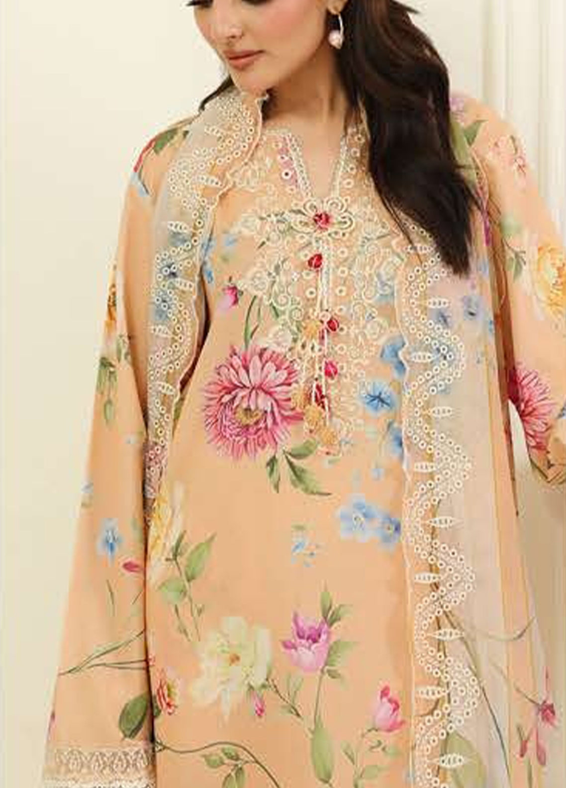 Petals In Print By Roheenaz Embroidered Lawn 3 Piece Unstitched Suit RNZ26PP D-02 MAGNOLIA MIST Petals In Print By Roheenaz Embroidered Lawn 3 Piece Unstitched Suit RNZ26PP D-02 MAGNOLIA MIST