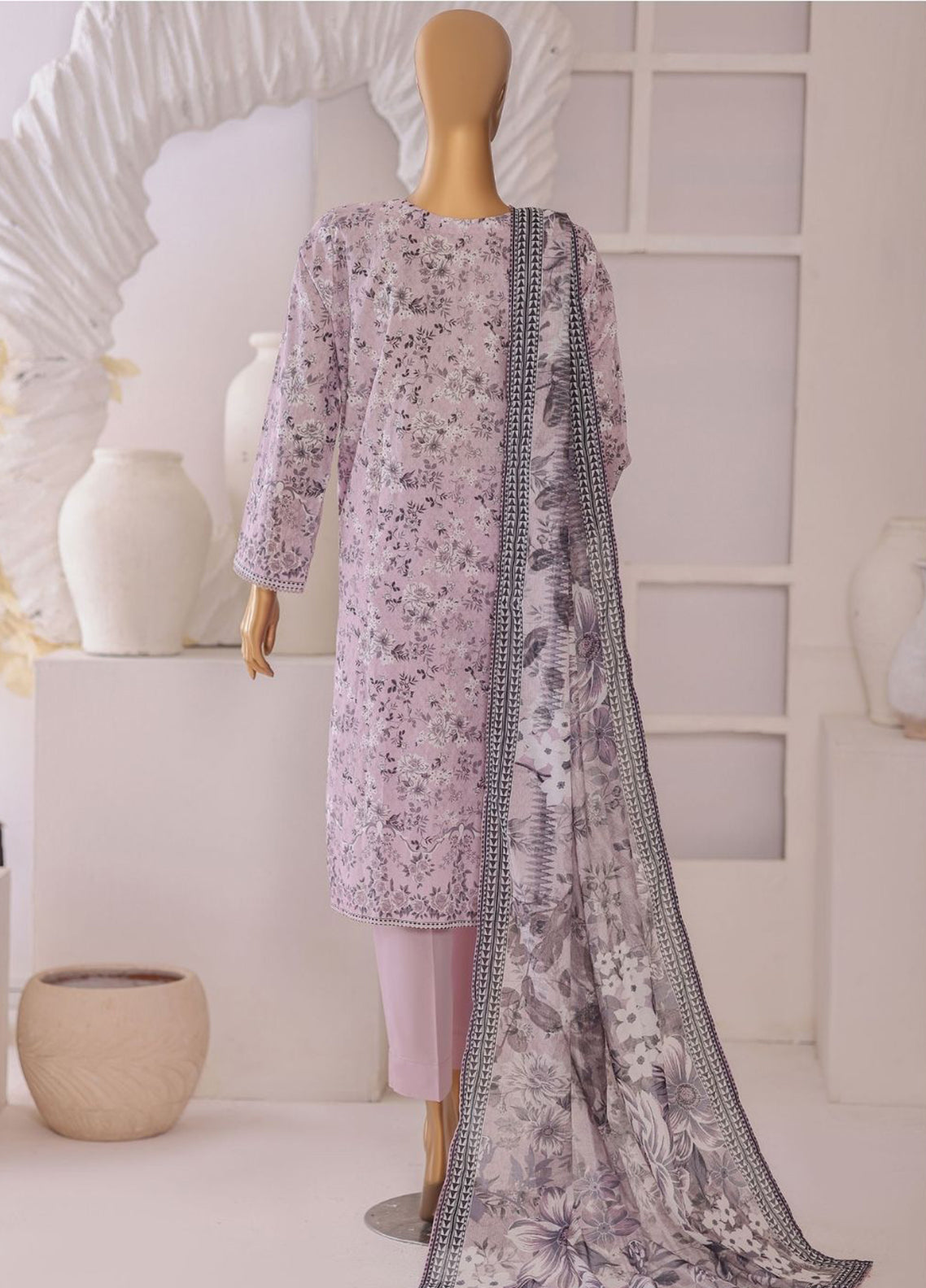 Platinum By HZ Textile Digital Printed Lawn 3 Piece Unstitched Suit HZ26PDP D-1184 Platinum By HZ Textile Digital Printed Lawn 3 Piece Unstitched Suit HZ26PDP D-1184