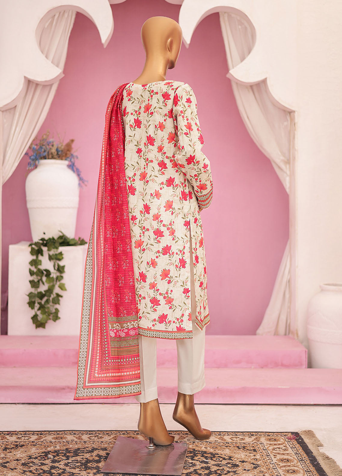 Platinum By HZ Textile Printed Lawn Unstitched 3 Piece Suit - HZ24PL PPC-79 Platinum By HZ Textile Printed Lawn Unstitched 3 Piece Suit - HZ24PL PPC-79