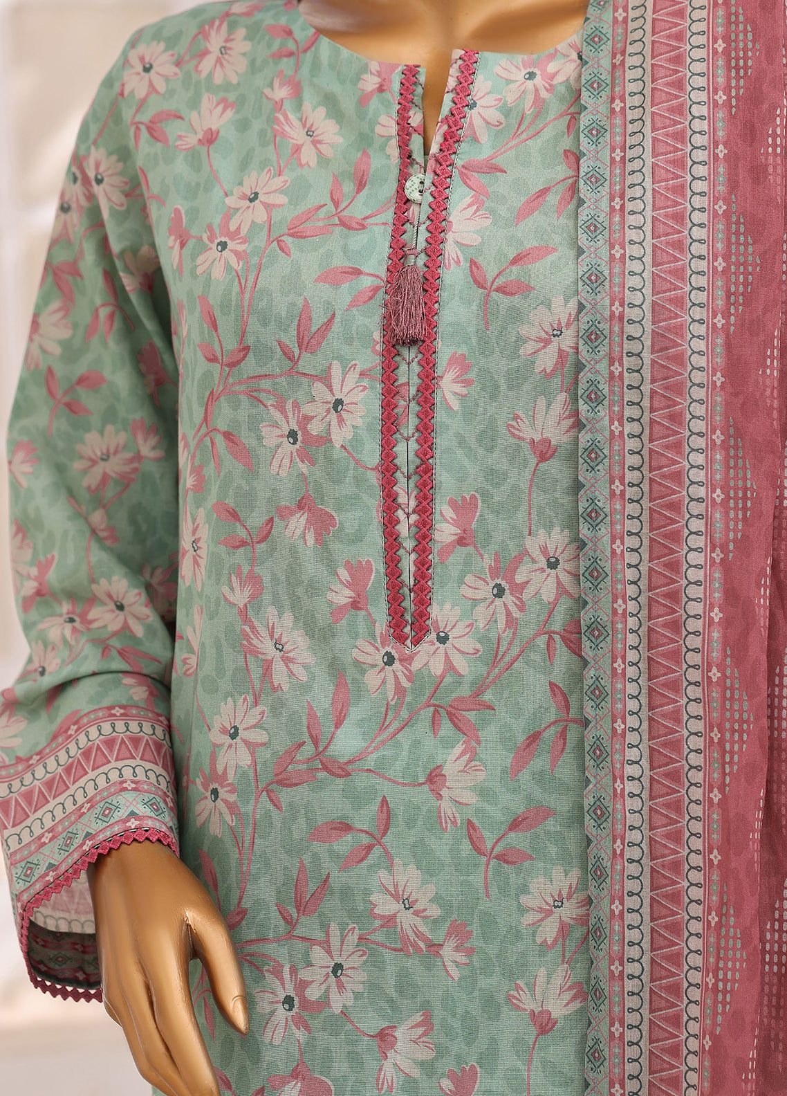 Platinum Floral By HZ Textile Printed Lawn 3 Piece Unstitched Suit HZ26PFP D-3231 Platinum Floral By HZ Textile Printed Lawn 3 Piece Unstitched Suit HZ26PFP D-3231