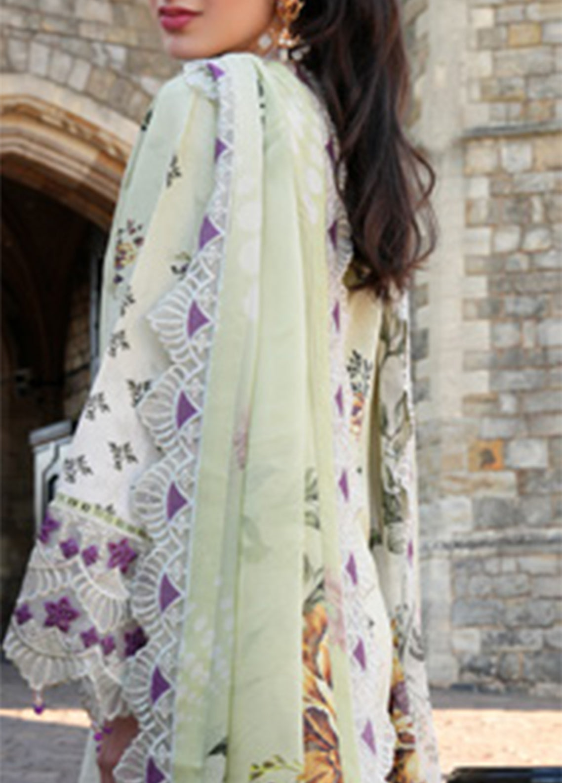 Printkari By Alzohaib Embroidered Cutwork Applique Lawn 3 Piece Unstitched Suit AZ26PECA D-02 Printkari By Alzohaib Embroidered Cutwork Applique Lawn 3 Piece Unstitched Suit AZ26PECA D-02