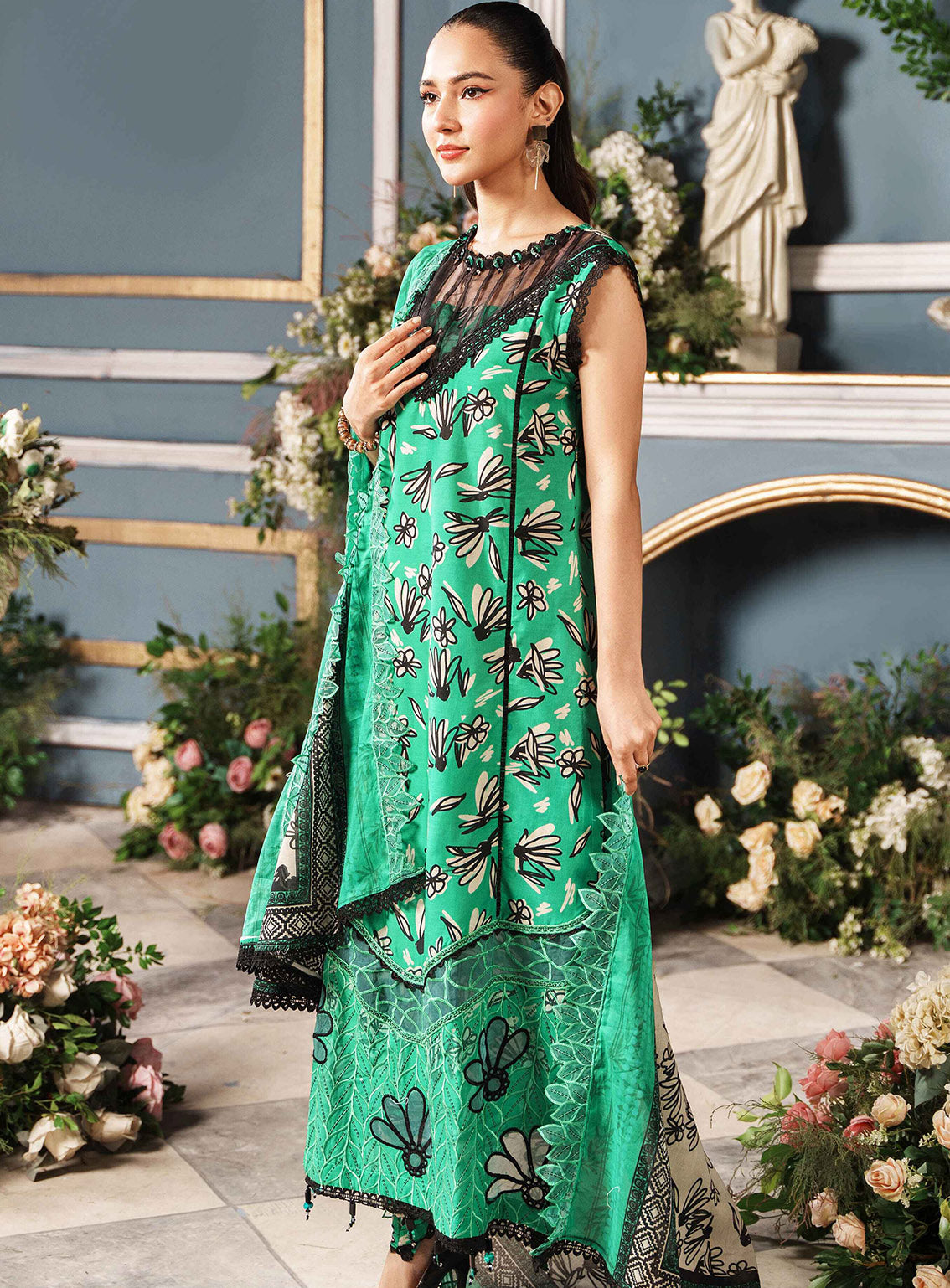 Printkari by Al Zohaib Embroidered Cambric Suits Unstitched 3 Piece - AZ24PCA 06 Printkari by Al Zohaib Embroidered Cambric Suits Unstitched 3 Piece - AZ24PCA 06