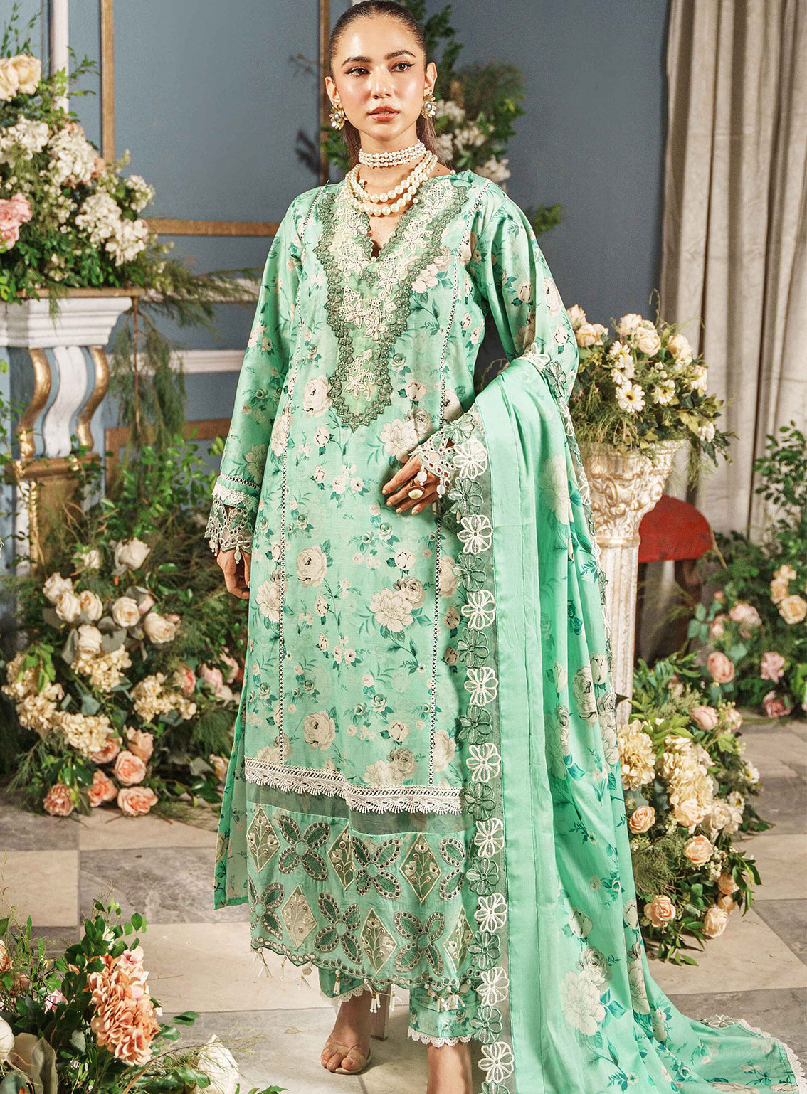 Printkari by Al Zohaib Embroidered Cambric Suits Unstitched 3 Piece - AZ24PCA 11 Printkari by Al Zohaib Embroidered Cambric Suits Unstitched 3 Piece - AZ24PCA 11