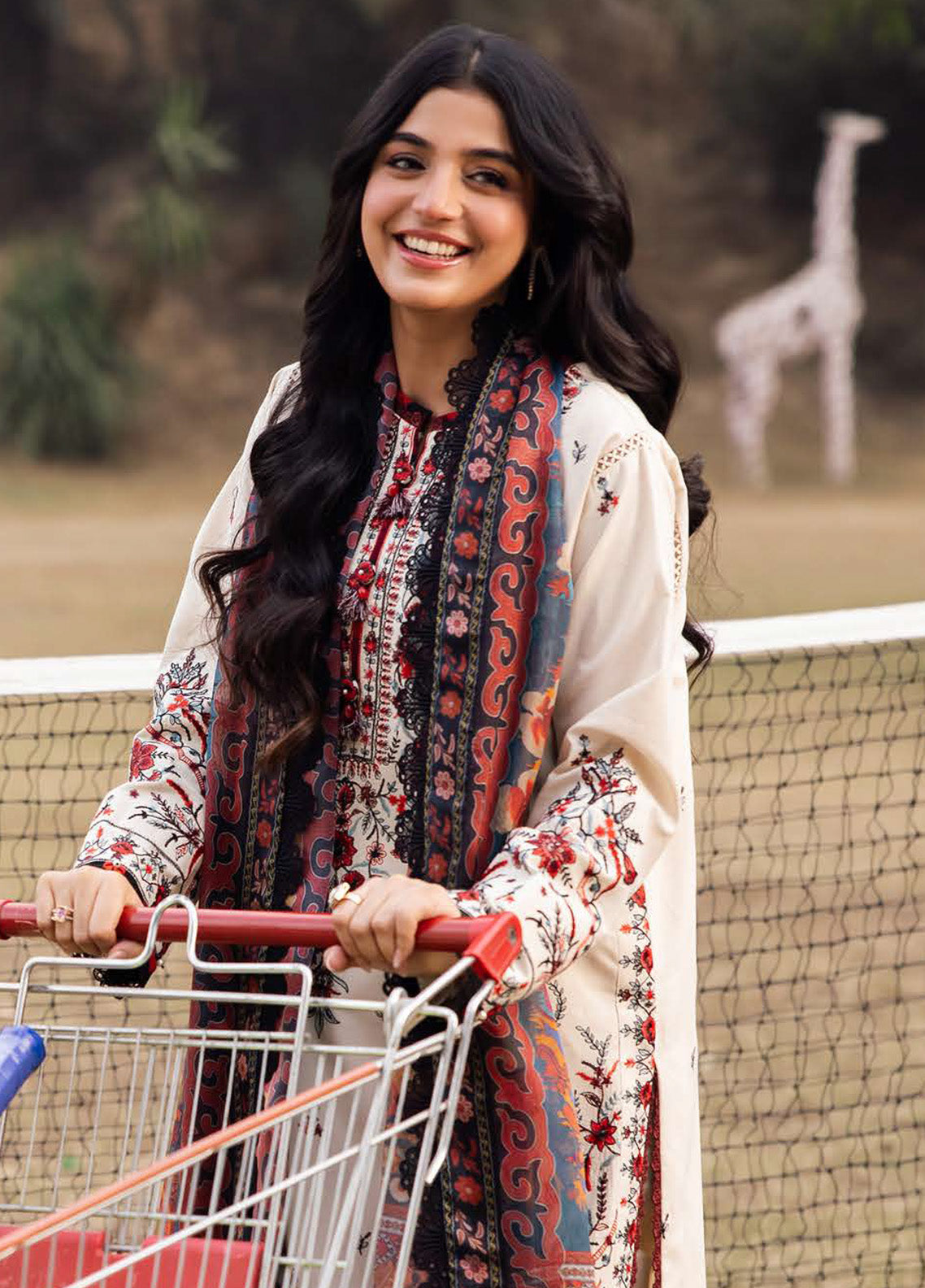 Prints by Asim Jofa Embroidered Lawn Suits Unstitched 3 Piece - AJ25PL4 AJUBJ-14 Prints by Asim Jofa Embroidered Lawn Suits Unstitched 3 Piece - AJ25PL4 AJUBJ-14