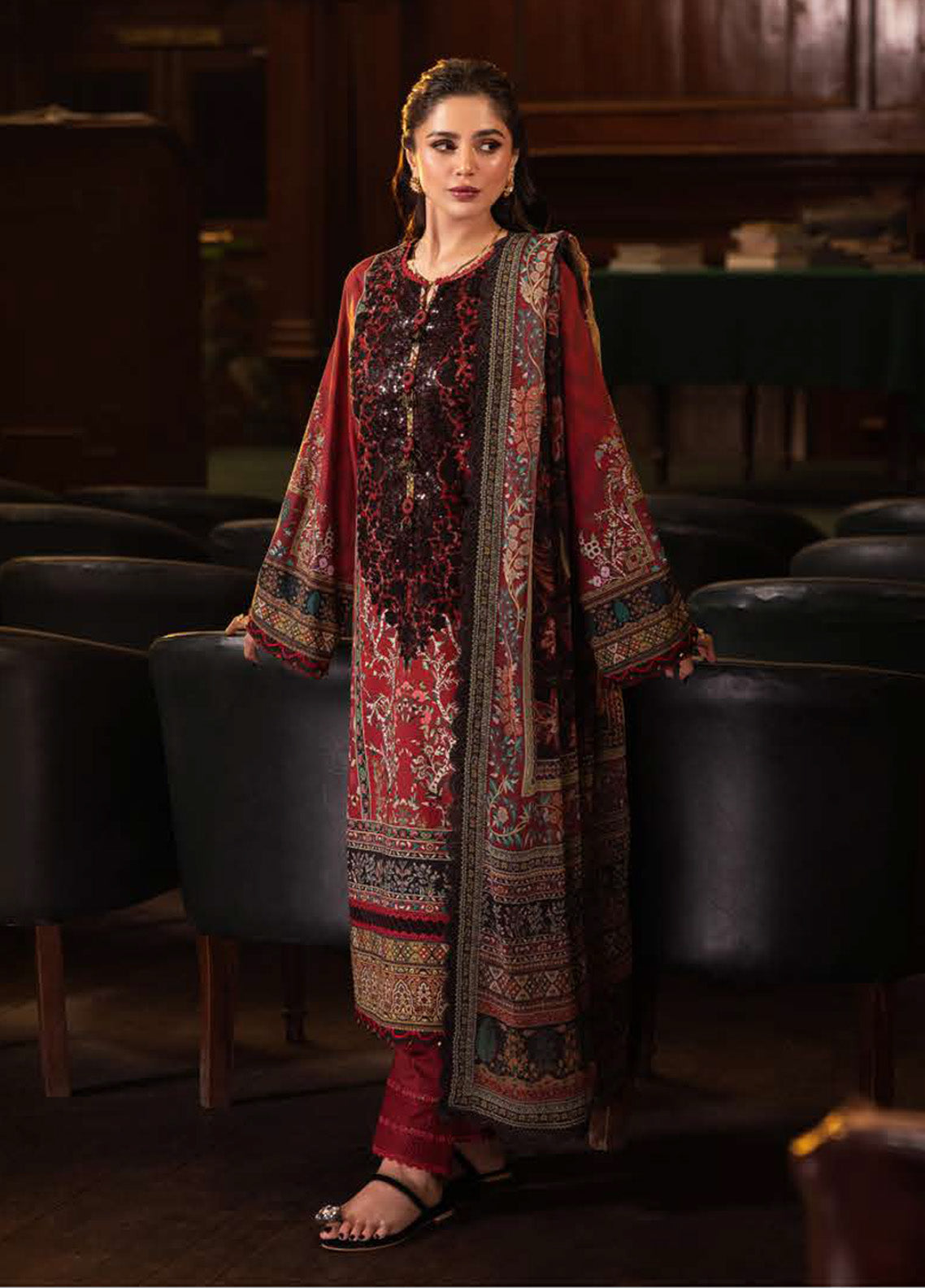 Prints by Asim Jofa Embroidered Lawn Suits Unstitched 3 Piece - AJ25PL6 AJUBJ-09 Prints by Asim Jofa Embroidered Lawn Suits Unstitched 3 Piece - AJ25PL6 AJUBJ-09