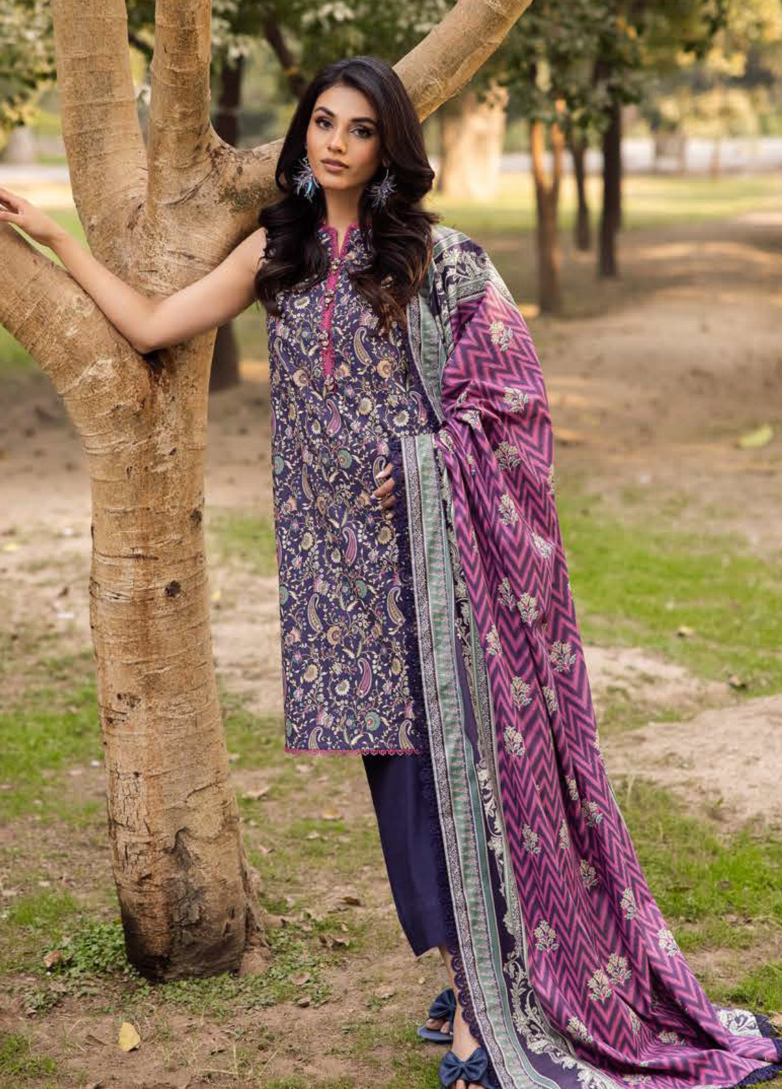 Prints by Asim Jofa Printed Lawn Suits Unstitched 3 Piece - AJ25PL4 AJUBJ-30 Prints by Asim Jofa Printed Lawn Suits Unstitched 3 Piece - AJ25PL4 AJUBJ-30
