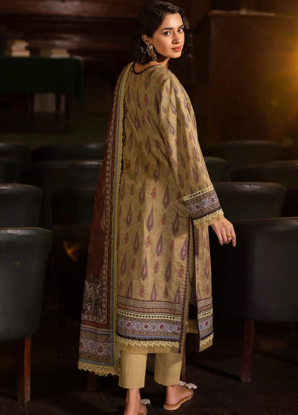 Prints by Asim Jofa Printed Lawn Suits Unstitched 3 Piece - AJ25PL4 AJUBJ-47 Prints by Asim Jofa Printed Lawn Suits Unstitched 3 Piece - AJ25PL4 AJUBJ-47