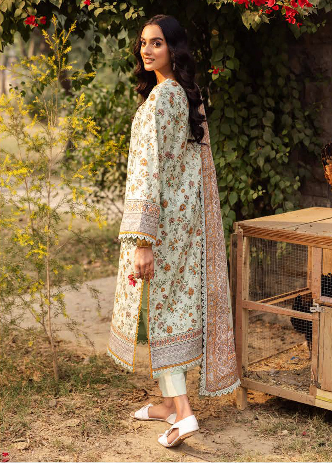 Prints by Asim Jofa Printed Lawn Suits Unstitched 3 Piece - AJ25PL4 AJUBJ-52 Prints by Asim Jofa Printed Lawn Suits Unstitched 3 Piece - AJ25PL4 AJUBJ-52