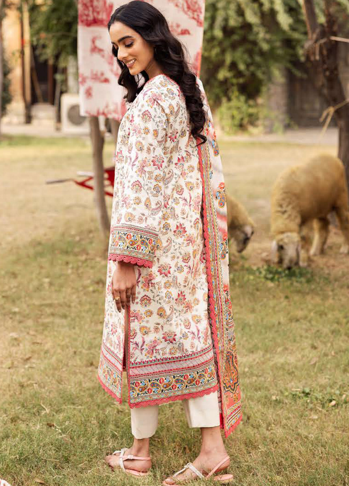 Prints by Asim Jofa Printed Lawn Suits Unstitched 3 Piece - AJ25PL5 AJUBJ-50 Prints by Asim Jofa Printed Lawn Suits Unstitched 3 Piece - AJ25PL5 AJUBJ-50