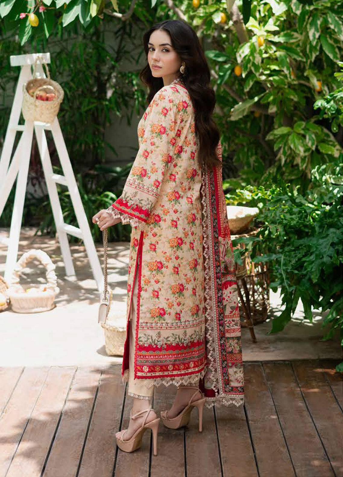 Prints by Asim Jofa Printed Lawn Suits Unstitched 3 Piece - AJ25PL5 AJUUB-31 Prints by Asim Jofa Printed Lawn Suits Unstitched 3 Piece - AJ25PL5 AJUUB-31