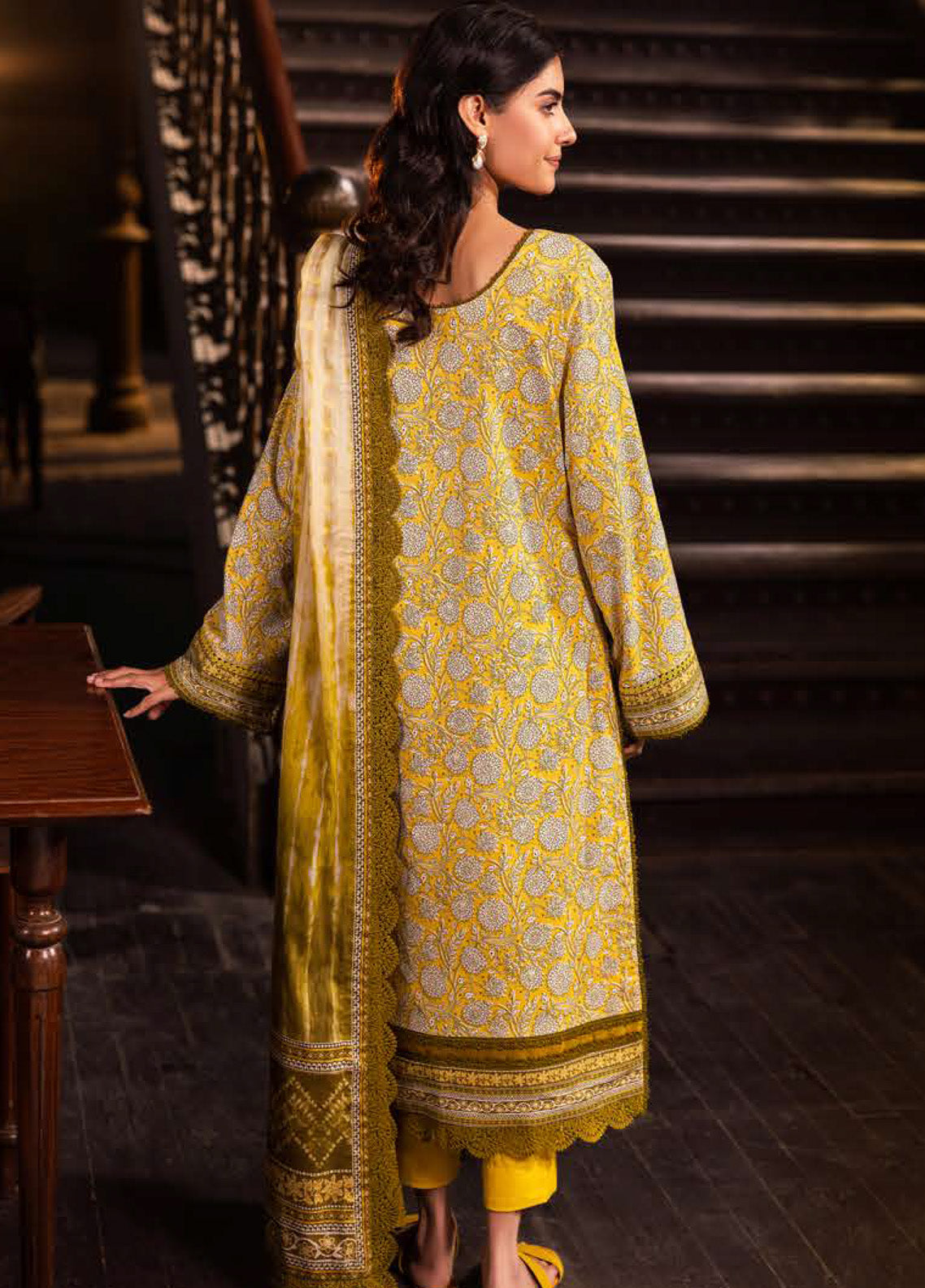 Prints by Asim Jofa Printed Lawn Suits Unstitched 3 Piece - AJ25PL6 AJUBJ-51 Prints by Asim Jofa Printed Lawn Suits Unstitched 3 Piece - AJ25PL6 AJUBJ-51