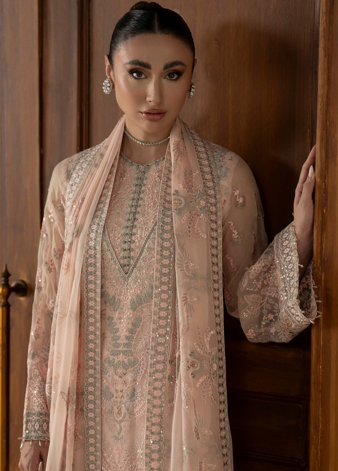 Purkashish By Lavish Premium Luxury Embroidered Chiffon 3 Piece Unstitched Suit LP26PC D-PK-04 PEACH ELAN Purkashish By Lavish Premium Luxury Embroidered Chiffon 3 Piece Unstitched Suit LP26PC D-PK-04 PEACH ELAN