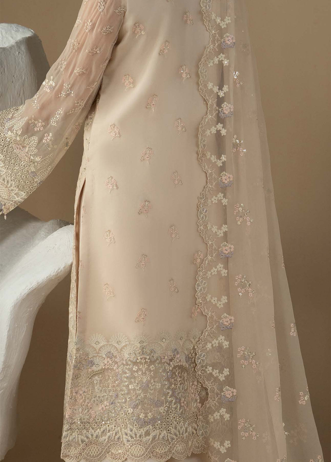 Purkashish By Lavish Premium Luxury Embroidered Chiffon 3 Piece Unstitched Suit LP26PC D-PK-08 PEARL IVORY Purkashish By Lavish Premium Luxury Embroidered Chiffon 3 Piece Unstitched Suit LP26PC D-PK-08 PEARL IVORY