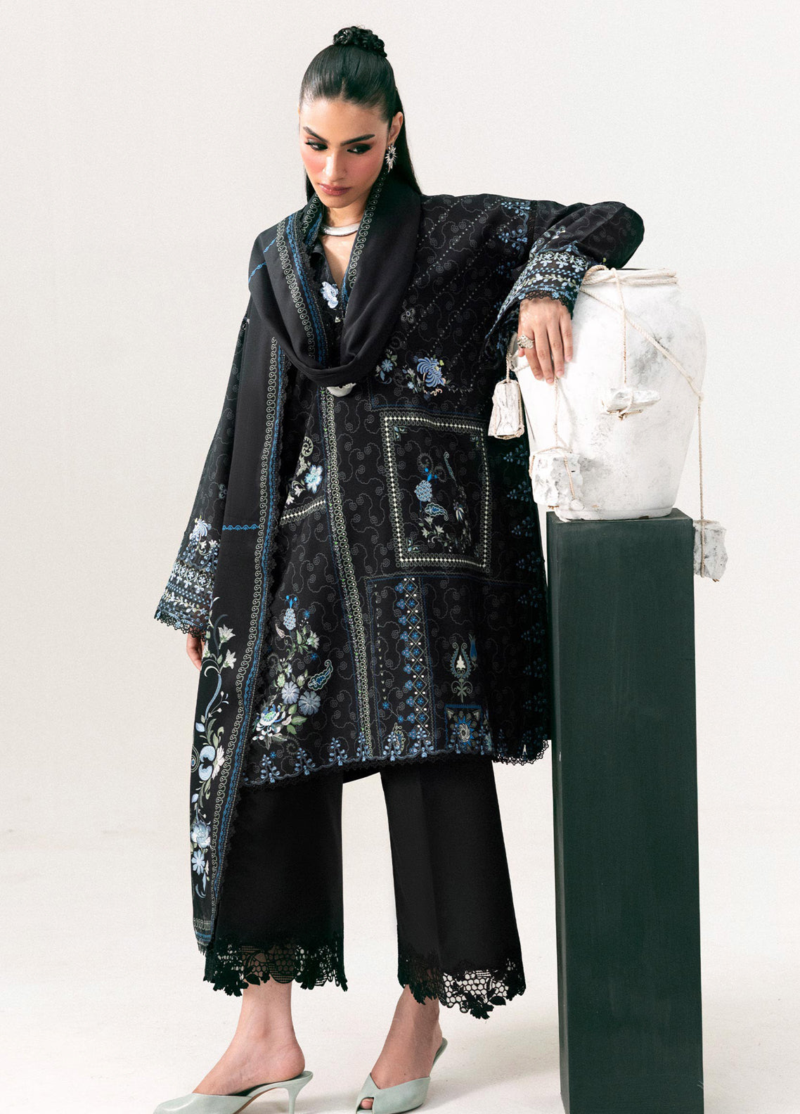 QPrints By Qalamkar Embroidered Slub Linen 3 Piece Unstitched Suit QLM26QW D-5A LUNA QPrints By Qalamkar Embroidered Slub Linen 3 Piece Unstitched Suit QLM26QW D-5A LUNA