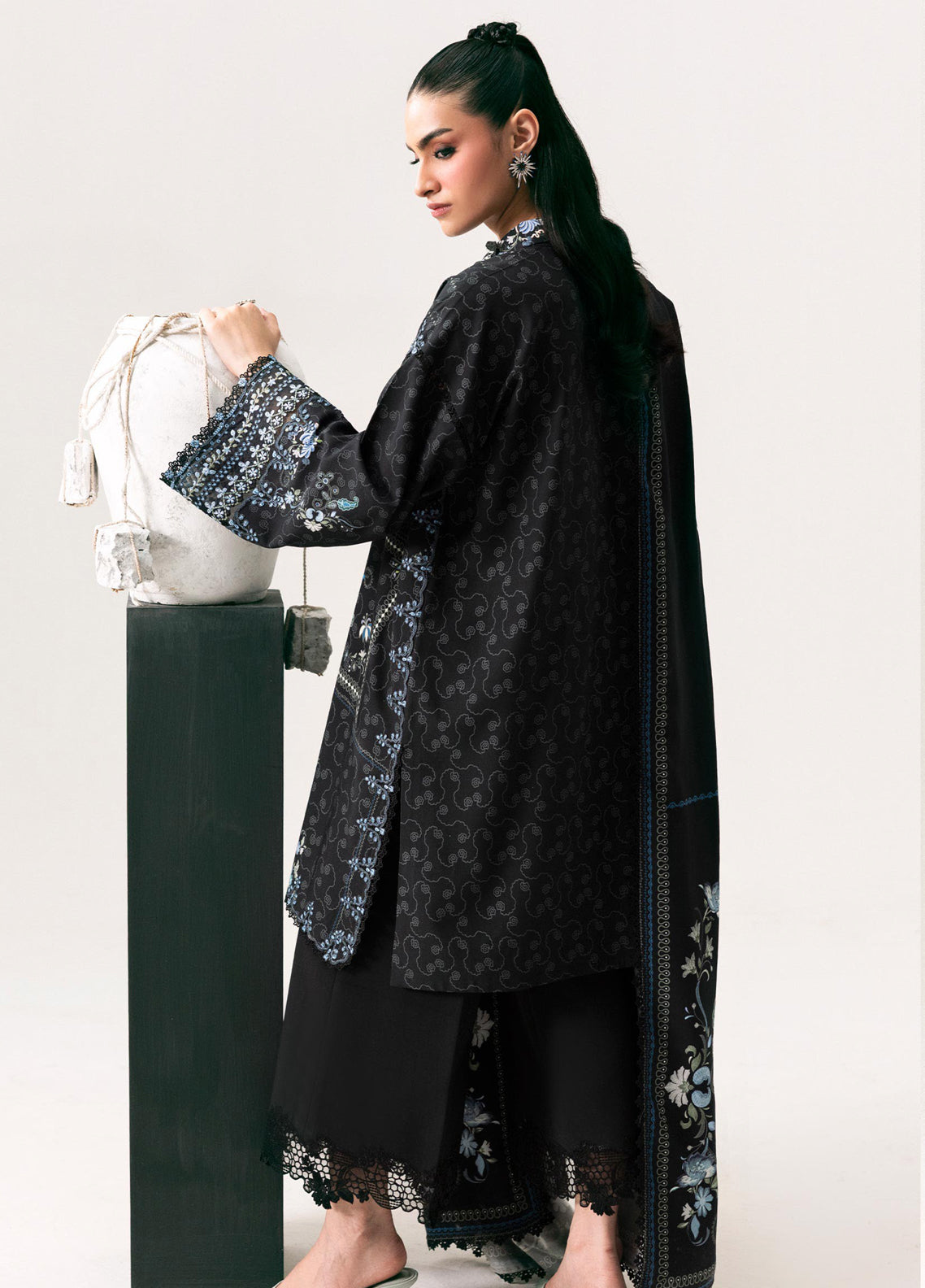 QPrints By Qalamkar Embroidered Slub Linen 3 Piece Unstitched Suit QLM26QW D-5A LUNA QPrints By Qalamkar Embroidered Slub Linen 3 Piece Unstitched Suit QLM26QW D-5A LUNA