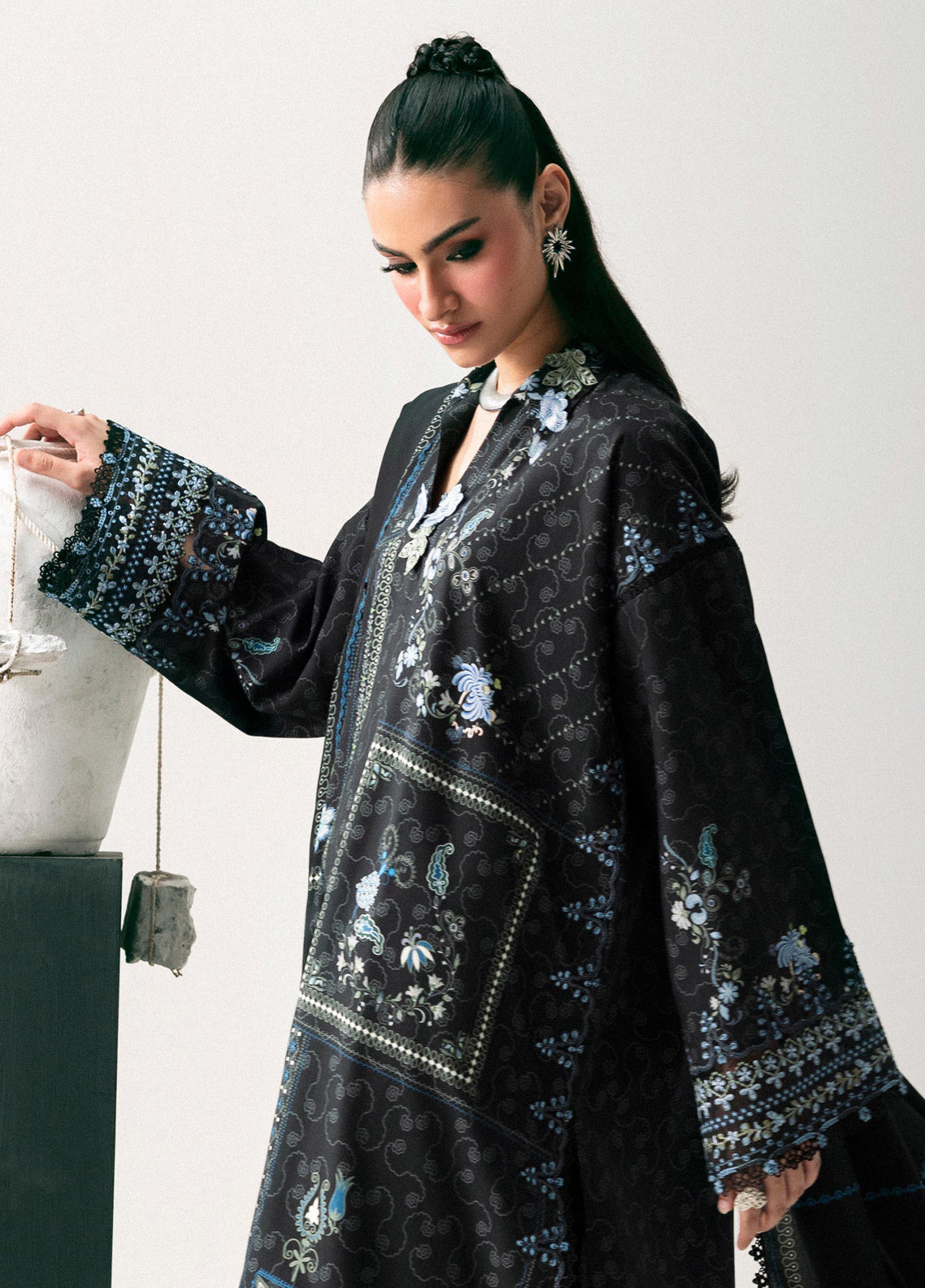 QPrints By Qalamkar Embroidered Slub Linen 3 Piece Unstitched Suit QLM26QW D-5A LUNA QPrints By Qalamkar Embroidered Slub Linen 3 Piece Unstitched Suit QLM26QW D-5A LUNA