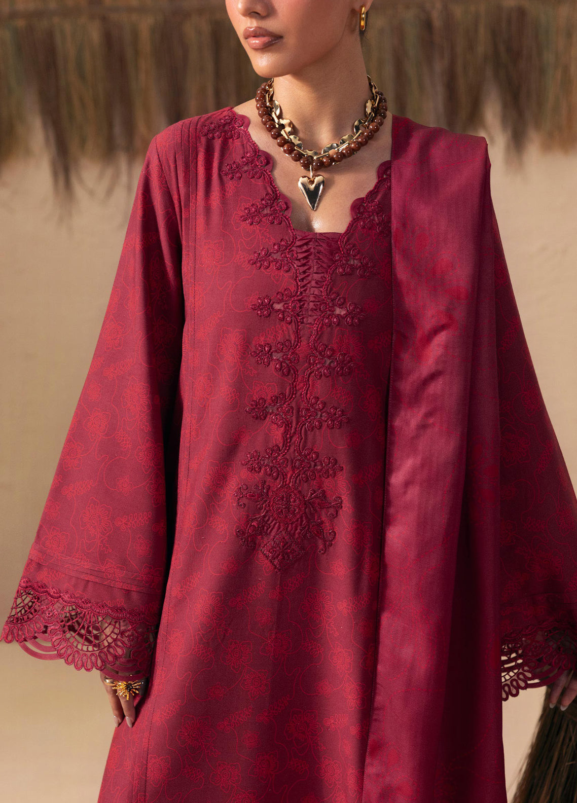 QPrints By Qalamkar Embroidered Slub Linen 3 Piece Unstitched Suit QLM26QW D-7B ARINA QPrints By Qalamkar Embroidered Slub Linen 3 Piece Unstitched Suit QLM26QW D-7B ARINA