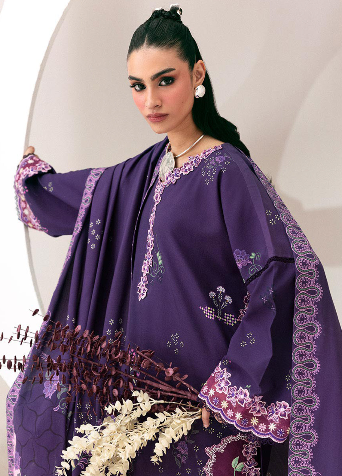 QPrints By Qalamkar Embroidered Slub Linen 3 Piece Unstitched Suit QLM26QW D-9A RAMSHA QPrints By Qalamkar Embroidered Slub Linen 3 Piece Unstitched Suit QLM26QW D-9A RAMSHA
