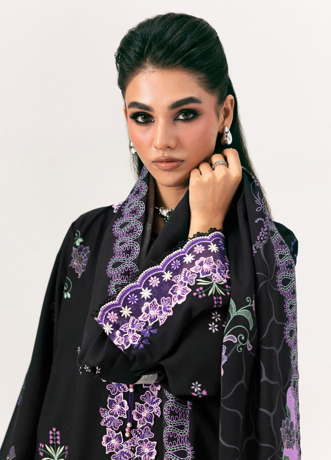 QPrints By Qalamkar Embroidered Slub Linen 3 Piece Unstitched Suit QLM26QW D-9B SAJAL QPrints By Qalamkar Embroidered Slub Linen 3 Piece Unstitched Suit QLM26QW D-9B SAJAL