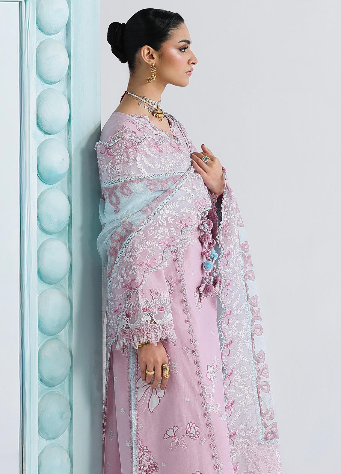 Qalamkar Festive Embroidered Lawn 3 Piece Unstitched Suit QLM26FL D-QFL-02 ISANE Qalamkar Festive Embroidered Lawn 3 Piece Unstitched Suit QLM26FL D-QFL-02 ISANE