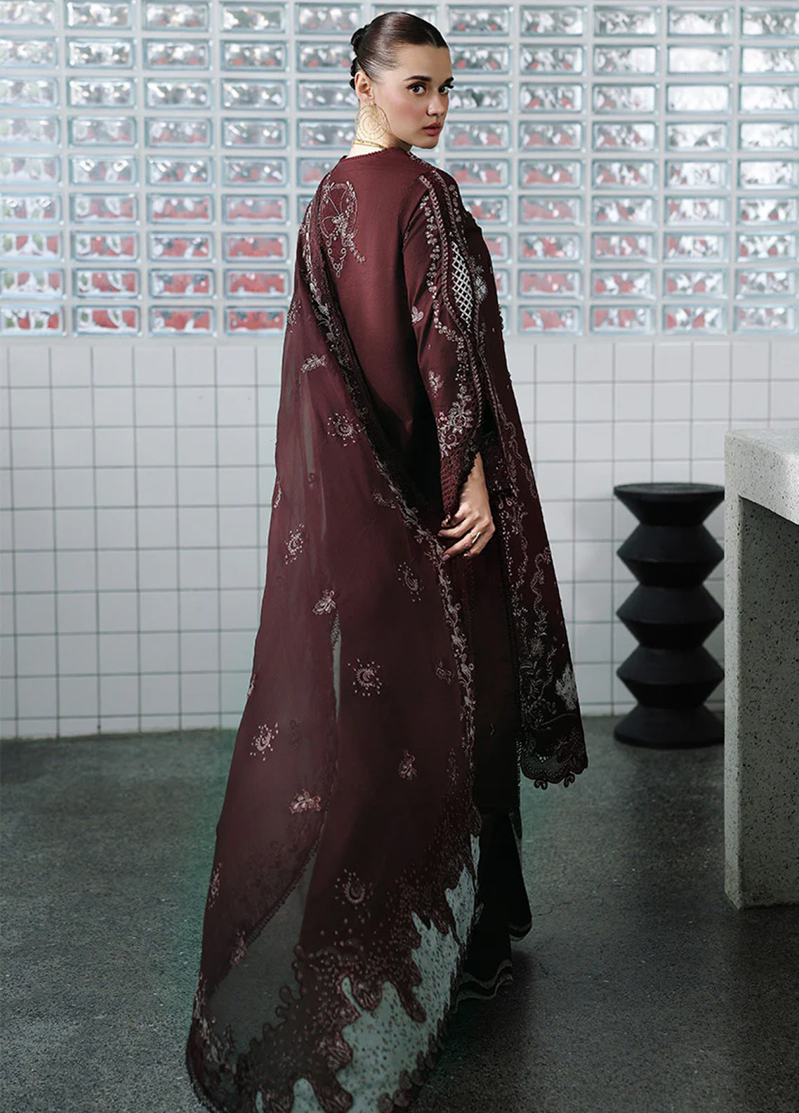 Qalamkar Luxury Chikankari Lawn 3 Piece Unstitched Suit QLM26CEE D-01 ESHAL Qalamkar Luxury Chikankari Lawn 3 Piece Unstitched Suit QLM26CEE D-01 ESHAL