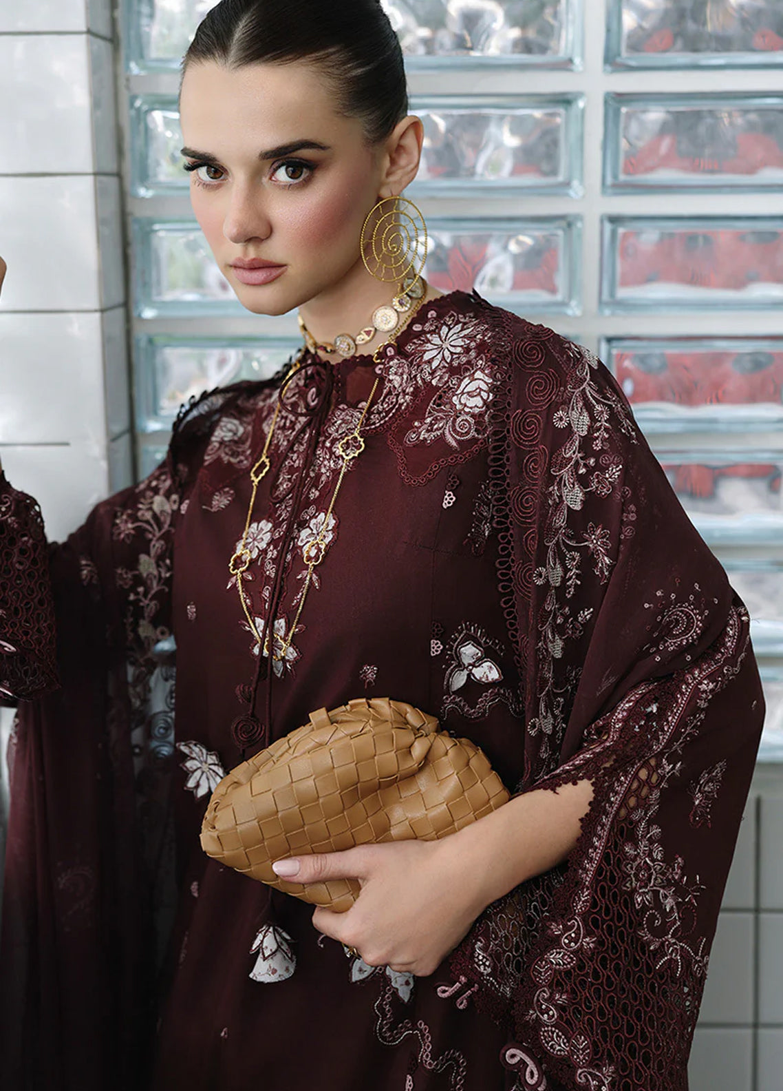 Qalamkar Luxury Chikankari Lawn 3 Piece Unstitched Suit QLM26CEE D-01 ESHAL Qalamkar Luxury Chikankari Lawn 3 Piece Unstitched Suit QLM26CEE D-01 ESHAL