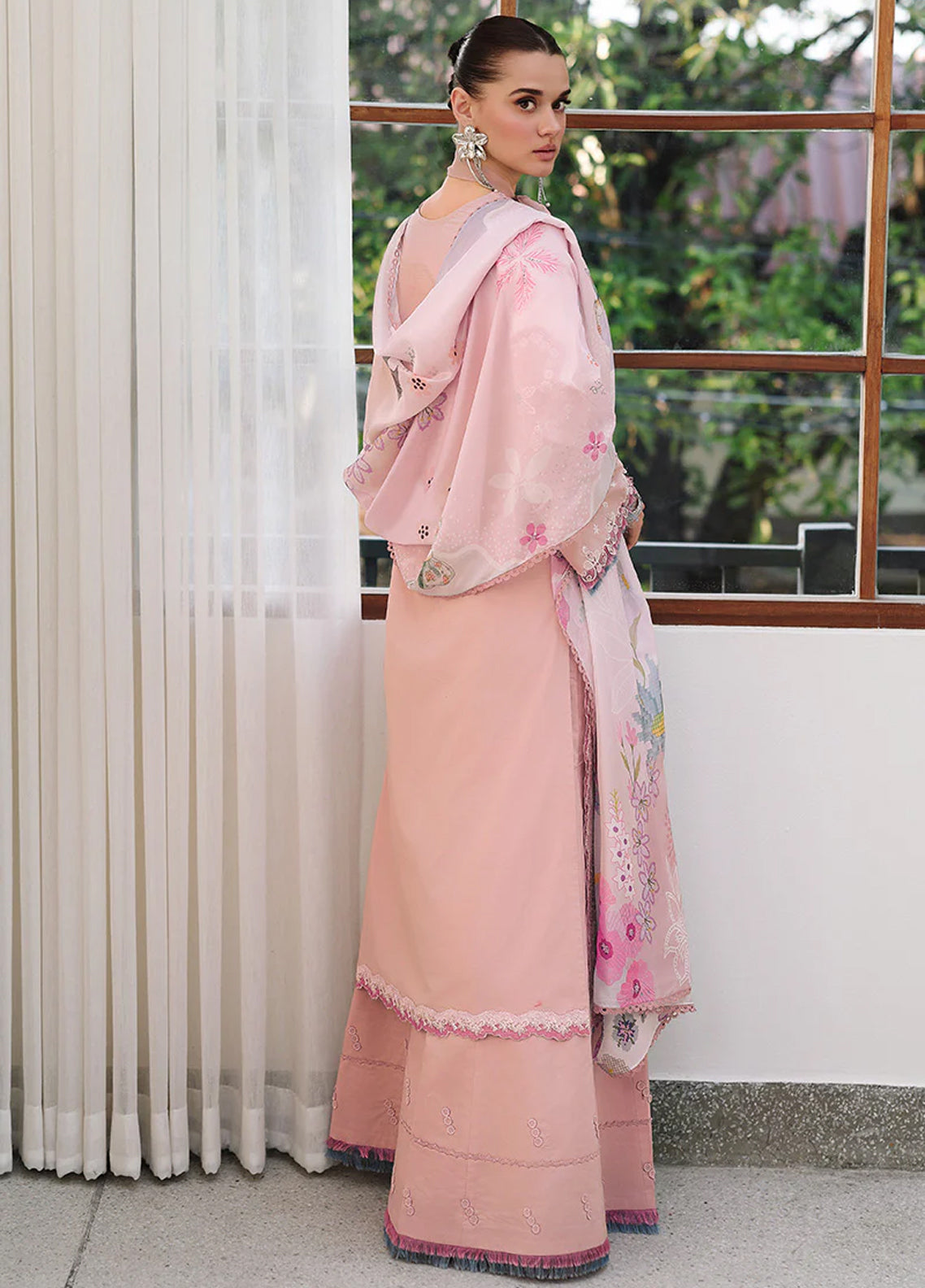 Qalamkar Luxury Chikankari Lawn 3 Piece Unstitched Suit QLM26CEE D-06 NOURA Qalamkar Luxury Chikankari Lawn 3 Piece Unstitched Suit QLM26CEE D-06 NOURA