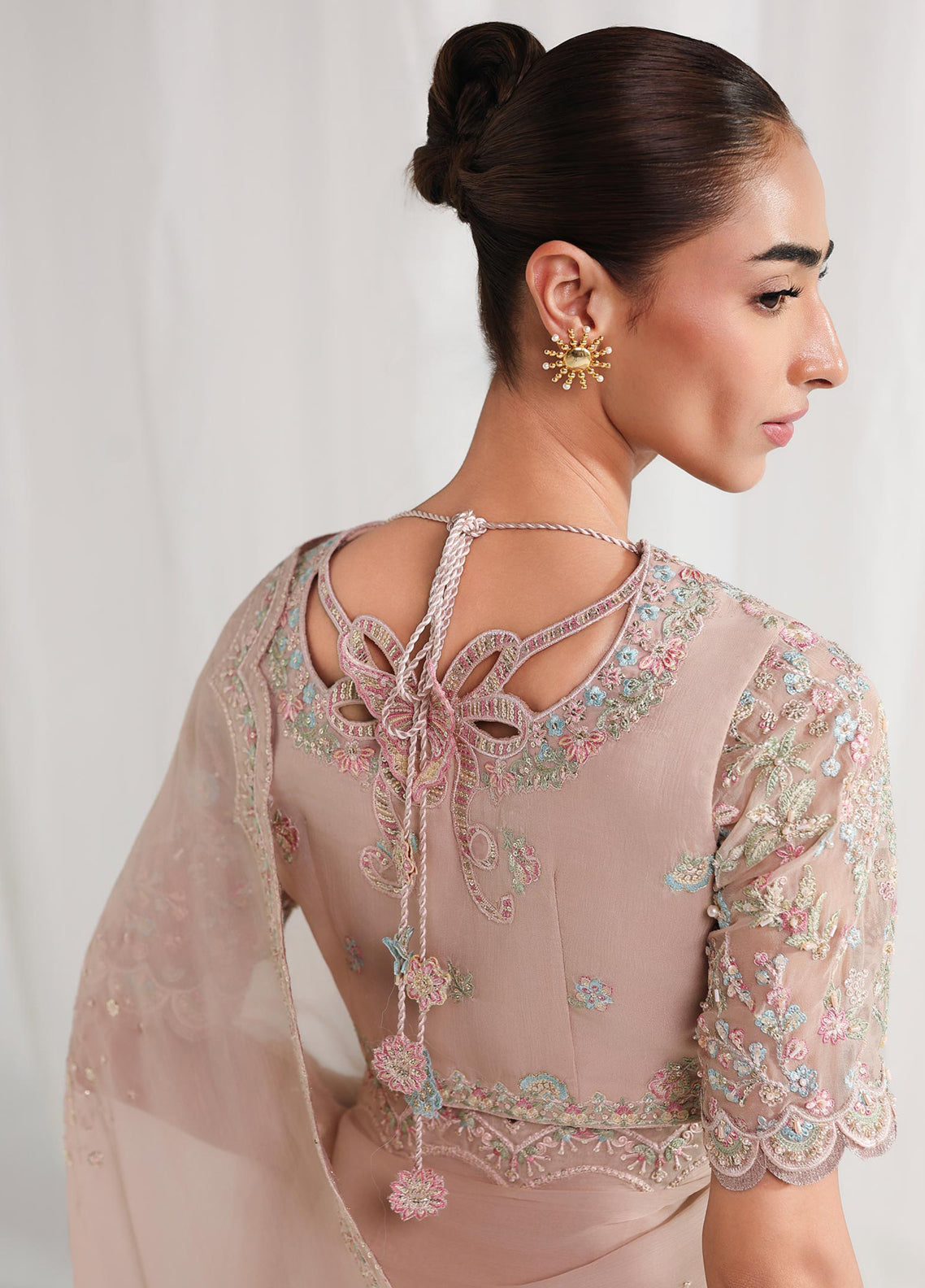 Qalamkar Luxury Embroidered Chiffon 3 Piece Unstitched Suit QLM26C D-QCC-04 NOVERA Qalamkar Luxury Embroidered Chiffon 3 Piece Unstitched Suit QLM26C D-QCC-04 NOVERA